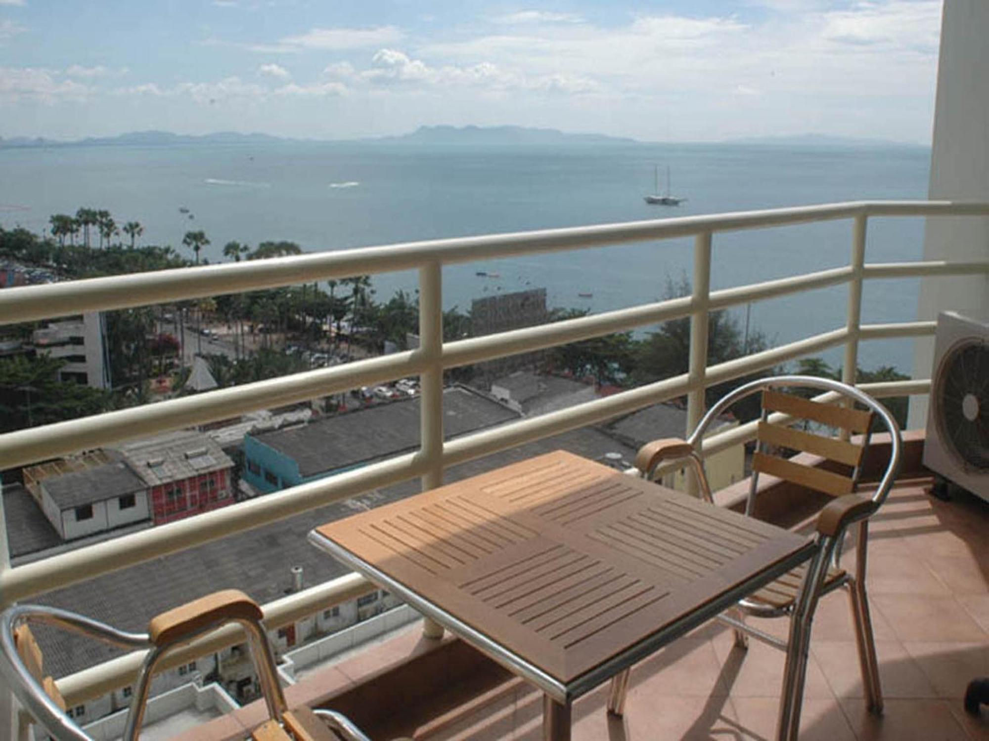 Apartments At View Talay Pattaya Habitación foto